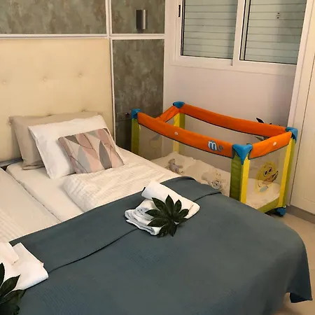 In Costa Adeje Playa De Americas Casanico * Playa de las Americas (Tenerife)